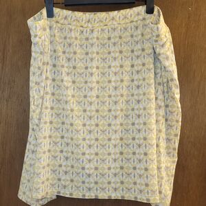 Susan Graver Cream and Blue Pencil Skirt Knee-Length